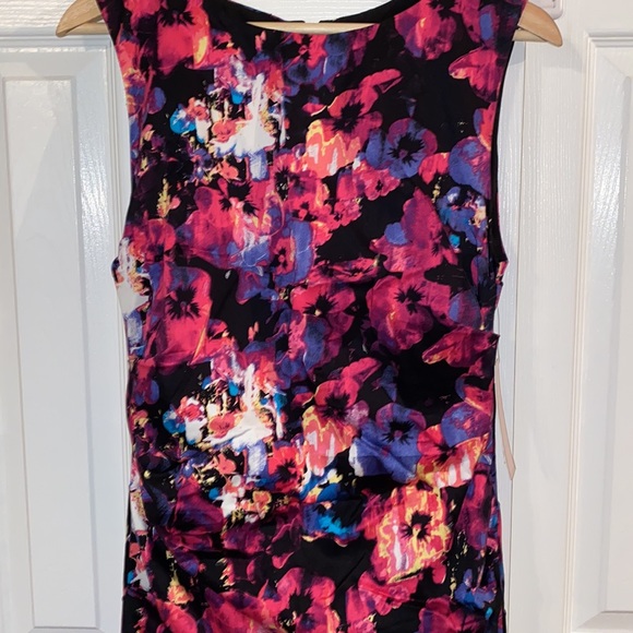 Katherine Kelly Lauren Tuck Floral Dress - Picture 3 of 7